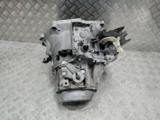 КПП механическая (МКПП) Peugeot 308 T9 2014, 1.6 л., дизель, МКПП, 20DM69