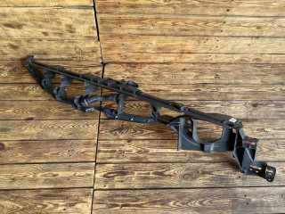 крепление ( кронштейн ) крыла BMW X5 E70 2007, 3.0 л., M57N2 306 D3, дизель, АКПП, внедорожник 5 дв., 51127157990, 7157990