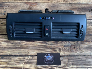 дефлектор обдува салона BMW X3 E83 [рестайлинг] E83 2007, 3.0 л., M57N2 306D5, дизель, АКПП, внедорожник 5 дв., 64223400074, 3400074