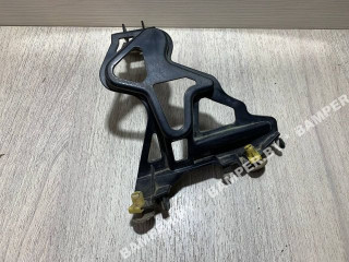 крепление ( кронштейн ) крыла BMW 7 серия F01/F02 2009, 4.4 л., бензин, АКПП, седан, 51647046352, 7046352