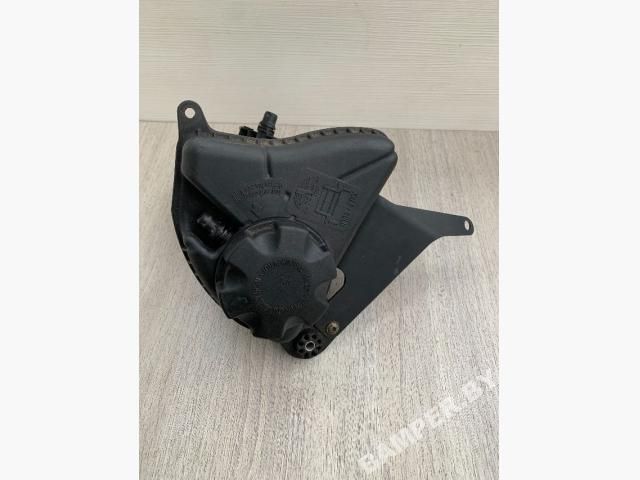 бачок расширительный BMW 5 серия F07/F10/F11 F10 2012, 2.0 л., N47 D20 C, дизель, МКПП, седан, 17137601949, 7601949 - фото №1