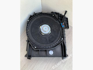 сабвуфер BMW 5 серия F07/F10/F11 F11 2011, 2.5 л., дизель, АКПП, универсал, 65139195199, 9195199