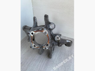 кулак задний левый BMW 5 серия F07/F10/F11 F11 2011, 2.5 л., дизель, АКПП, универсал, 33326796099, 6796099