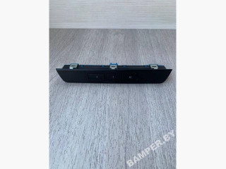 кнопка (выключатель) BMW 5 серия F07/F10/F11 F11 2011, 2.5 л., дизель, АКПП, универсал, 61319215813, 9215813