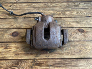 суппорт передний левый BMW X3 E83 [рестайлинг] E83 2007, 3.0 л., M57N2 306D5, дизель, АКПП, внедорожник 5 дв.