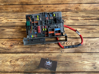 блок предохранителей BMW 3 серия E90/E91 [рестайлинг] E90 2010, 3.0 л., N57 D30 A, дизель, АКПП, седан, 9119446