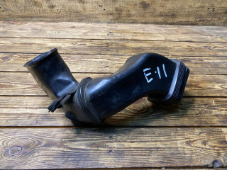 патрубок воздушного фильтра BMW 5 серия E60/E61 [рестайлинг] E60 2007, 3.0 л., N54 B30 A, бензин, АКПП, седан, полный привод, 13717600001, 7600001