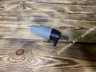 насос (моторчик) омывателя стекла заднего BMW 3 серия E90/E91 [рестайлинг] 2009, 2.0 л., бензин, МКПП, универсал, задний привод, 67126934159, 6934159