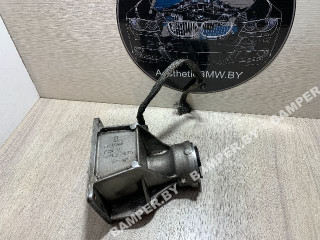 кронштейн полуоси BMW X3 E83 [рестайлинг] E83 2007, 3.0 л., бензин, АКПП, внедорожник 5 дв., 31537527386, 7527386