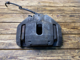 суппорт передний левый BMW 5 серия E60/E61 [рестайлинг] E60 2007, 3.0 л., N54 B30 A, бензин, АКПП, седан, полный привод, 6030H