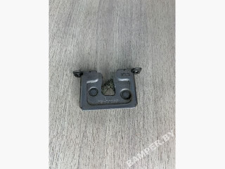 замок капота BMW 3 серия E90/E91 [рестайлинг] 2009, 2.0 л., бензин, МКПП, универсал, задний привод, 51237115229, 7115229