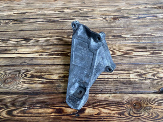 кронштейн двигателя BMW 7 серия E65/E66/E67 E65 2001, 3.6 л., N62 B36 A, бензин, АКПП, седан, 22116754615, 6754615