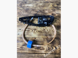 скелет ручки двери задней левой BMW 5 серия G30/G31 2017, 3.0 л., дизель, АКПП, седан, 7401205