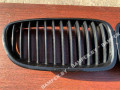 решетка радиатора BMW 5 серия F07/F10/F11 F10 2010, 2.0 л., N47 D20 C, дизель, АКПП, седан - фото №4