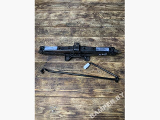 домкрат BMW X5 E53 [рестайлинг] E53 2006, 3.0 л., M57N 306 D2, дизель, АКПП, внедорожник 5 дв., 71126754372, 6754372