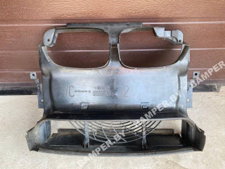 воздуховод (дефлектор) радиатора BMW 3 серия E46 1999, 2.5 л., M54 B25 (256S5), бензин, МКПП, купе, 51718220579, 8220579