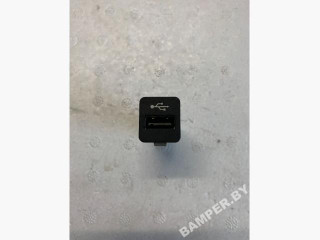 разъем AUX / USB BMW 7 серия F01/F02 2008, 4.4 л., бензин, АКПП, седан, 9167196