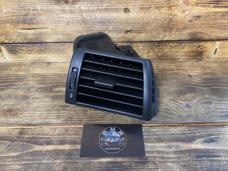 дефлектор обдува салона BMW 3 серия E46 [рестайлинг] E46 2004, 2.5 л., M54 B25 (256S5), бензин, АКПП, седан, 64228361898, 8361898