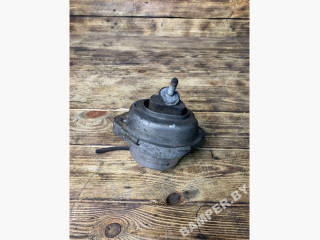 подушка крепления двигателя BMW X5 E53 [рестайлинг] E53 2006, 3.0 л., M57N 306 D2, дизель, АКПП, внедорожник 5 дв., 22116758444, 6758444, 22116770638, 6770638, 22111096997, 1096997