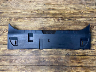 накладка внутренняя на заднюю панель кузова BMW 5 серия E60/E61 [рестайлинг] E60 2007, 3.0 л., M57N2 306 D3, дизель, АКПП, седан, 51477024863, 51477077792, 7024863, 7077792