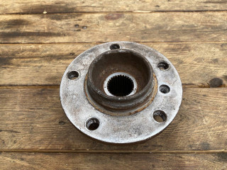 ступица задняя BMW 7 серия E65/E66/E67 E65 2001, 3.6 л., N62 B36 A, бензин, АКПП, седан