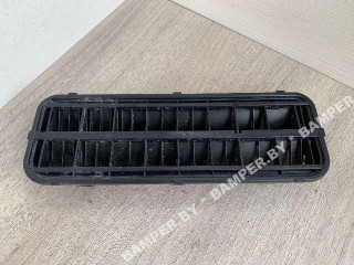 Решетка вентиляции кузова BMW 7 серия F01/F02 2008, 4.4 л., бензин, АКПП, седан, 64226910722, 6910722