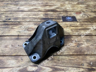 кронштейн двигателя BMW 5 серия F07/F10/F11 2012, 3.0 л., N57S D30 B, дизель, АКПП, хетчбэк 5 дв., 22118777628, 8777628