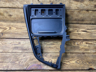 подстаканник BMW 3 серия F30/F31 [рестайлинг] F30 2017, 2.0 л., B48 B20 B, бензин, АКПП, седан, 8293900