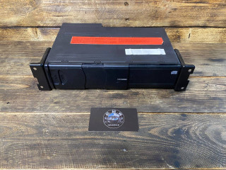 CD-чейнджер BMW 3 серия E46 [рестайлинг] E46 2004, 2.5 л., M54 B25 (256S5), бензин, АКПП, седан, 65126913389, 6913389