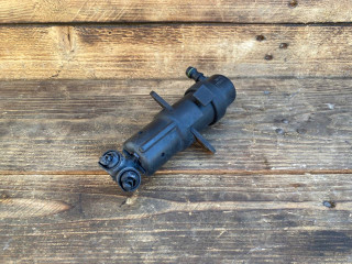 форсунка омывателя фары BMW 7 серия E65/E66/E67 E65 2001, 3.6 л., N62 B36 A, бензин, АКПП, седан, 61677001949, 7001949