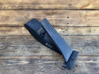 педаль BMW 7 серия E65/E66/E67 E65 2001, 3.6 л., N62 B36 A, бензин, АКПП, седан, 35406752614, 6752614