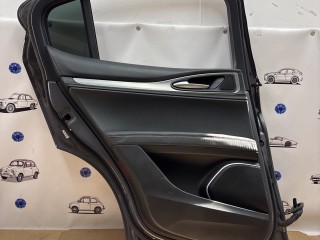 дверь задняя левая Alfa Romeo Stelvio 1 поколение 2018