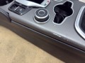 подлокотник Alfa Romeo Giulia 2 поколение [2-й рестайлинг] 952 2024, 2.0 л., бензин, АКПП, черный, седан, задний привод - фото №7