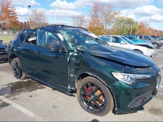 Alfa Romeo Stelvio 949