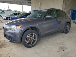 Alfa Romeo Stelvio 1 поколение