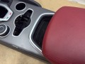 подлокотник Alfa Romeo Giulia 2 поколение [2-й рестайлинг] 952 2024, 2.0 л., бензин, АКПП, черный, седан, задний привод - фото №4