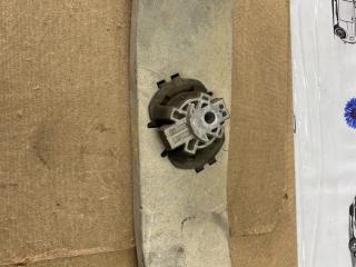 подушка крепления КПП Alfa Romeo Stelvio 1 поколение 949 2019, 2.0 л., бензин, АКПП, внедорожник 5 дв., полный привод