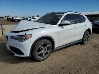 Alfa Romeo Stelvio 1 поколение 949