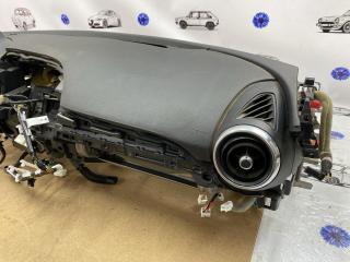 панель передняя салона (торпедо) Fiat 124 Spider 1 поколение 2018, 1.4 л., бензин, МКПП, серый, родстер, задний привод