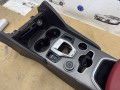 подлокотник Alfa Romeo Giulia 2 поколение [2-й рестайлинг] 952 2024, 2.0 л., бензин, АКПП, черный, седан, задний привод - фото №3