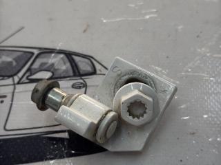 петля двери Alfa Romeo Giulia 2 поколение [рестайлинг] 952 2020, 2.0 л., бензин, АКПП, белый, седан, полный привод