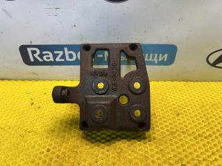 кронштейн компрессора кондиционера Kia Rio 1 поколение [рестайлинг] 2004, 1.5 л., A5D, бензин, МКПП, универсал