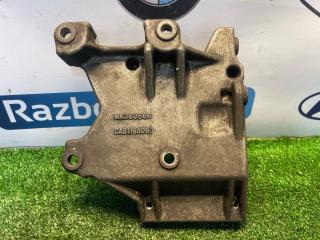 кронштейн компрессора кондиционера Mitsubishi Lancer 9 поколение 2004, 1.6 л., 4G18, бензин, АКПП, пурпурный, седан, передний привод, MR360566