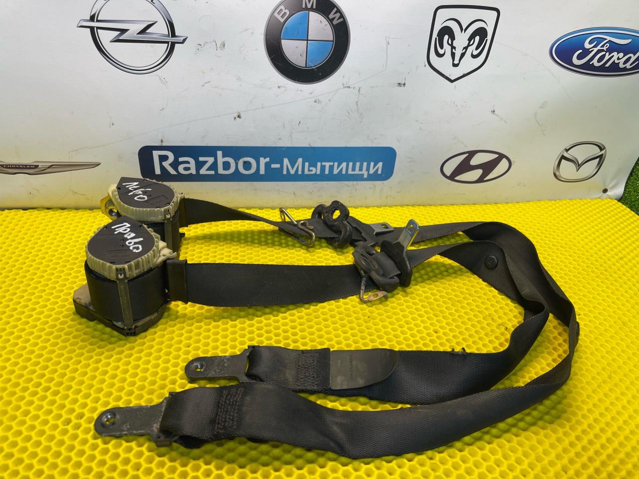 ремень безопасности Ford Mondeo 3 поколение 2003, 2.0 л., бензин, МКПП, универсал - фото №1