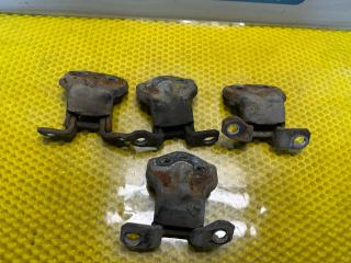 петля двери Audi A6 4B/C5 1999, 2.4 л., ALF, бензин, АКПП, седан