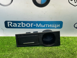 пепельница Ford Mondeo 3 поколение [рестайлинг] CA2 2006, 1.8 л., CGBA, бензин, МКПП, темно синий, седан