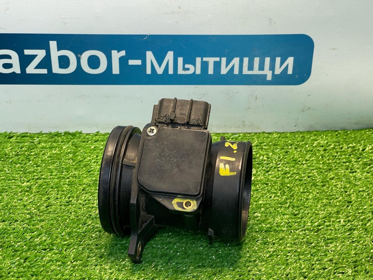 расходомер воздуха Ford Focus 1 поколение CAK 2001, 2.0 л., AODB, бензин, АКПП, седан - фото №1