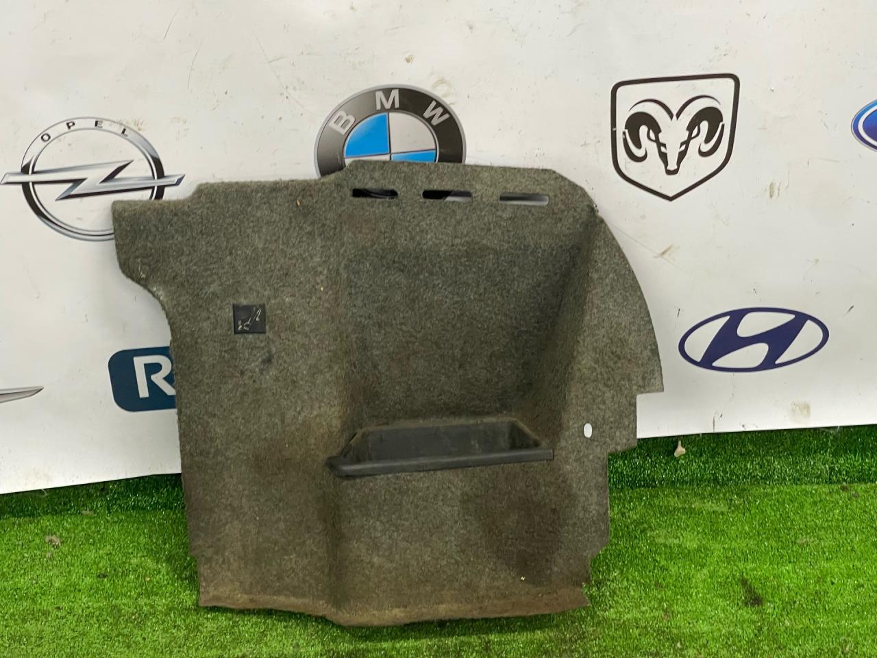 обшивка багажника BMW 5 серия E34 1991, 2.0 л., M50 B20, бензин, МКПП, седан, задний привод - фото №1