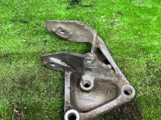 кронштейн (крепление) Chrysler Sebring 1 поколение FJ 1998, 2.4 л., EDZ, бензин, АКПП, седан, 4593289