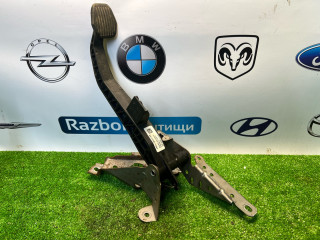 педаль сцепления Ford Focus 2 поколение BK 2006, 1.4 л., ASDB, бензин, желтый, купе, передний привод, 4M51-7B633